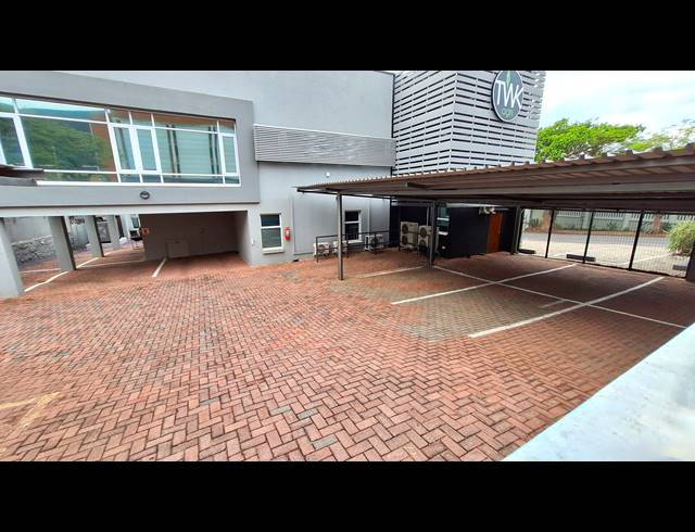 1,000M² OFFICE FOR SALE IN NELSPRUIT EXT 1